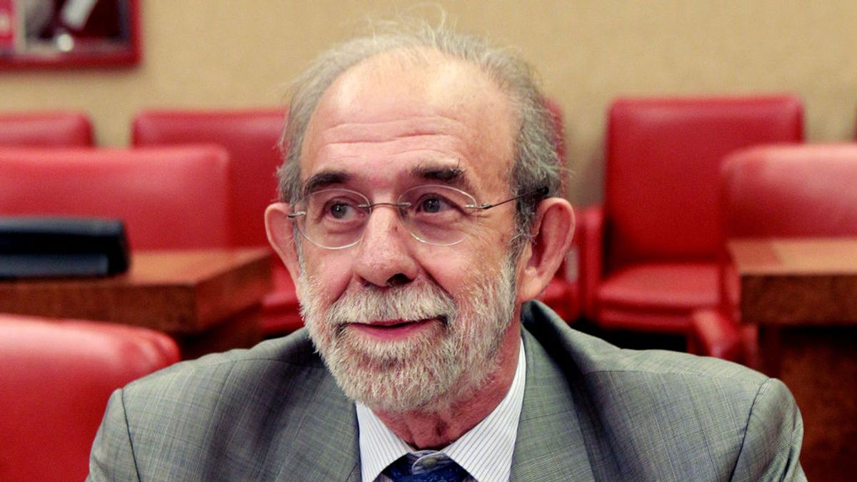El Constitucional no se plantea apartar al magistrado detenido por violencia de género El Constitucional no se plantea apartar al magistrado detenido por violencia de género