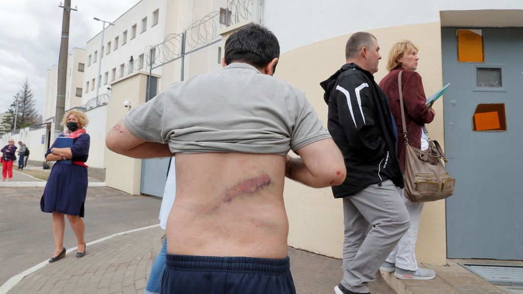 Más de 700 detenidos tras otras noche de protestas en Bielorrusia contra la reelección de Lukashenko Más de 700 detenidos tras otras noche de protestas en Bielorrusia contra la reelección de Lukashenko