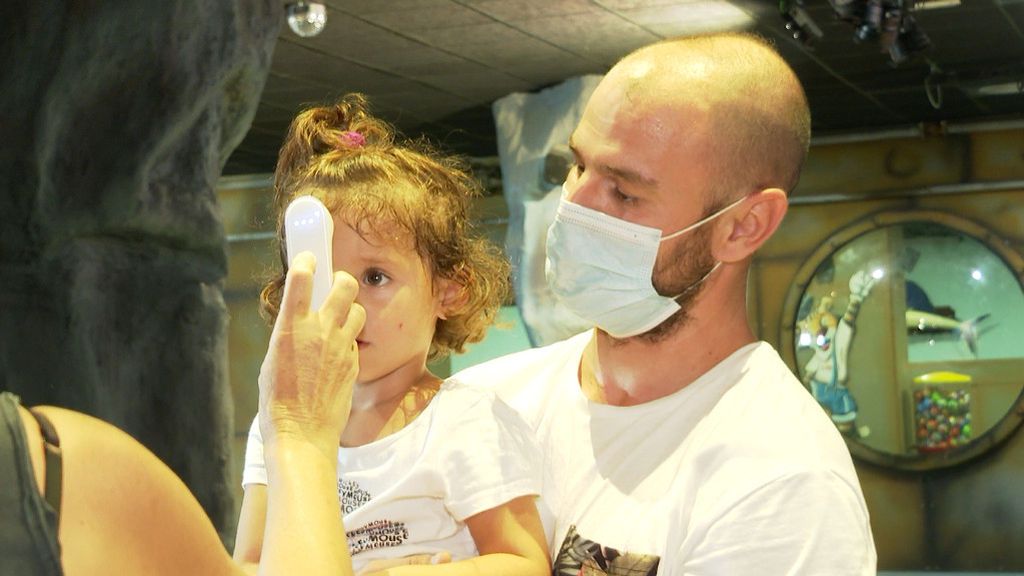 escape room niña