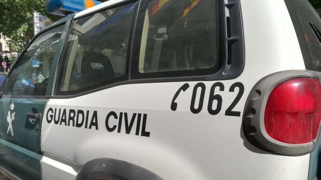 Un británico de 30 años muere tras caer desde 150 metros en unos acantilados en Ibiza Un británico de 30 años muere tras caer desde 150 metros en unos acantilados en Ibiza