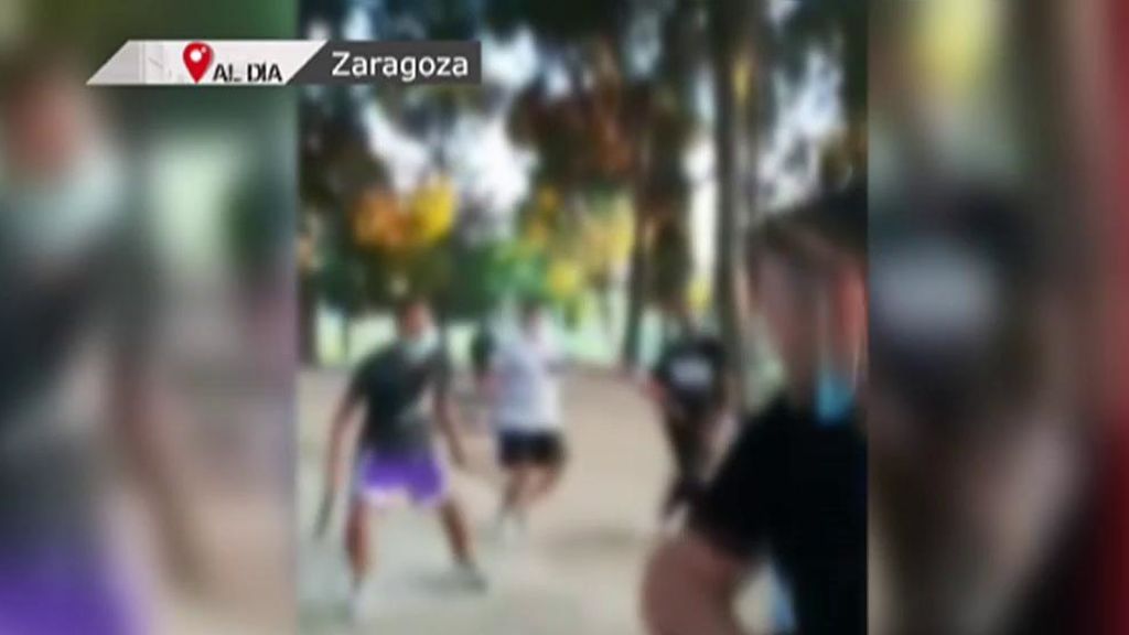 Brutal pelea a machetazo limpio entre dos bandas rivales en Zaragoza