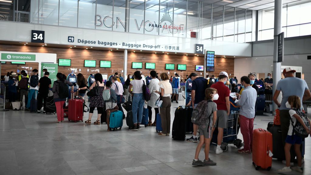 El temor a una segunda ola de la Covid-19 provoca el retorno masivo de europeos a sus países El temor a una segunda ola de la Covid-19 provoca el retorno masivo de europeos a sus países