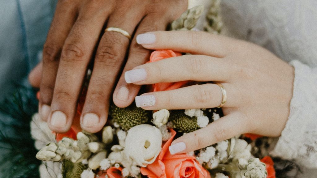 pexels-wendel-moretti-1730877