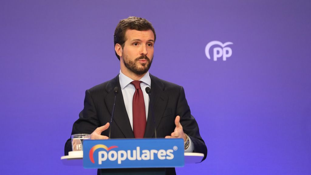 Casado diseña su estrategia para posicionar el PP como alternativa a Sánchez en el nuevo curso político Casado diseña su estrategia para posicionar el PP como alternativa a Sánchez en el nuevo curso político