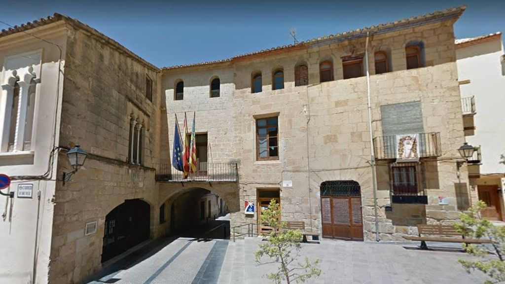 Un hombre apuñala a sus dos hijos pequeños y se suicida después en Cabanes (Castellón) Un hombre apuñala a sus dos hijos pequeños y se suicida después en Cabanes (Castellón)
