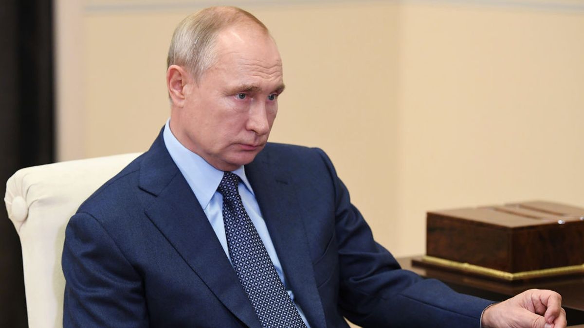 Putin avisa ante Macron de que "presionar" a Lukashenko sería "inaceptable" y Michel pide "diálogo" Putin avisa ante Macron de que "presionar" a Lukashenko sería "inaceptable" y Michel pide "diálogo"