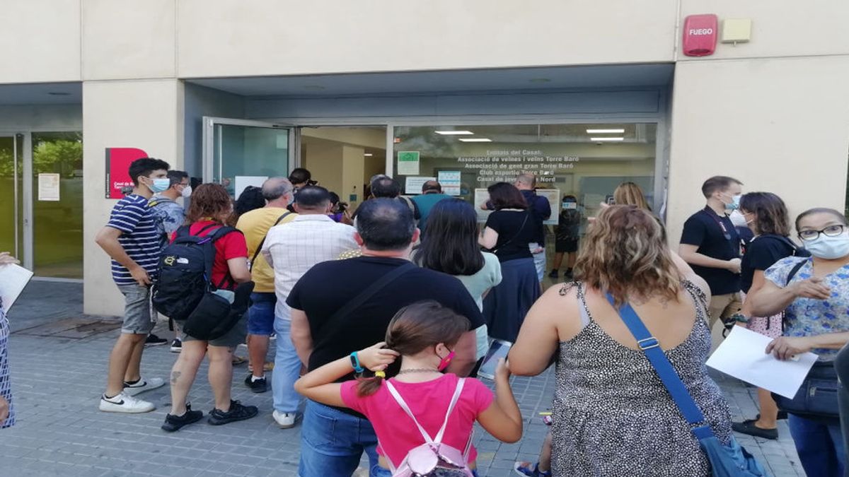 Cataluña confirma 345 positivos con los más de 15.500 PCR de los cribados masivos a asintomáticos Cataluña confirma 345 positivos con los más de 15.500 PCR de los cribados masivos a asintomáticos