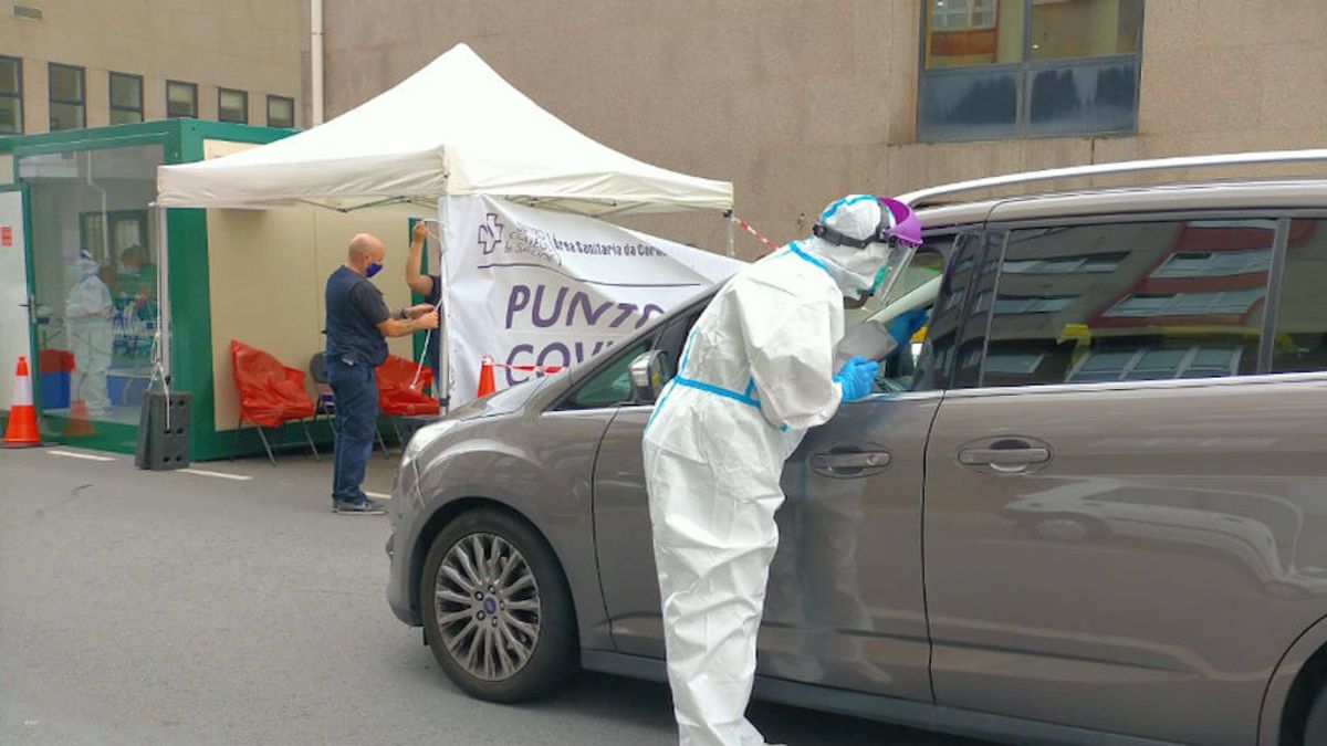 La Xunta realizará un cribado masivo entre los jóvenes de Melide (A Coruña), tras detectarse dos brotes La Xunta realizará un cribado masivo entre los jóvenes de Melide (A Coruña), tras detectarse dos brotes