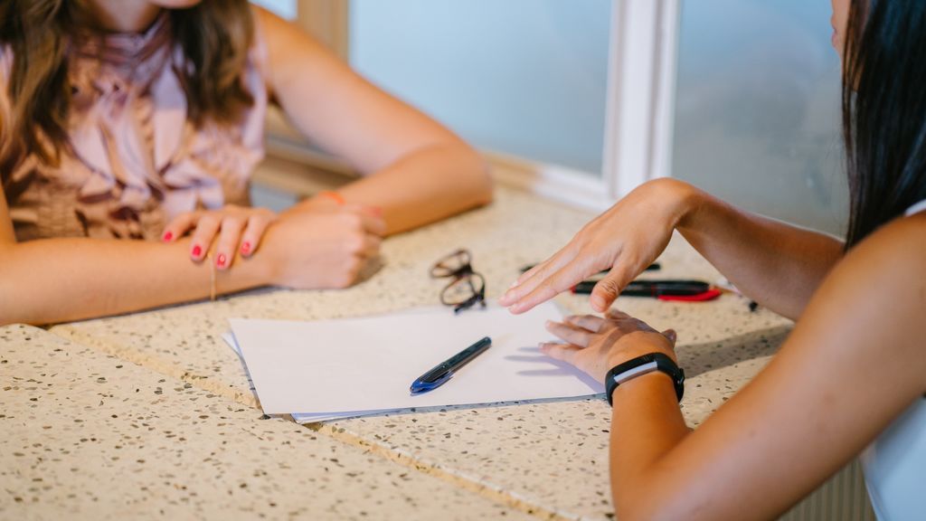 Cómo hacer un curriculum vitae Cómo hacer un curriculum vitae