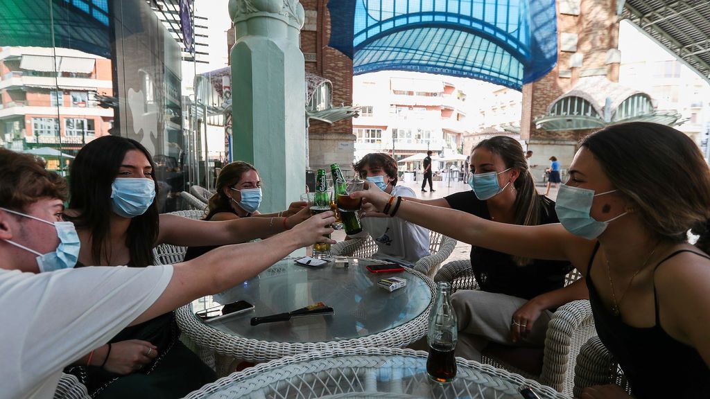21 días sin ocio ni tabaco en Valencia 21 días sin ocio ni tabaco en Valencia