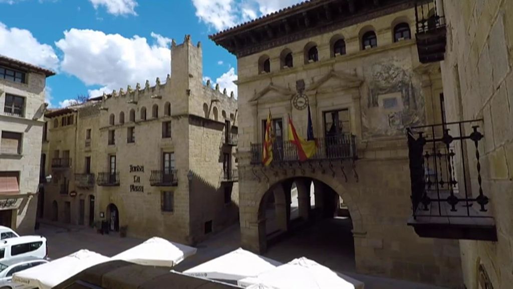 Matarraña, el pequeño pueblo de Teruel al que llaman la toscana aragonesa por su éxito turístico