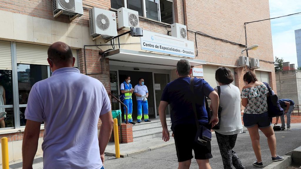 Primeras PCR aleatorias hechas en Madrid: un 2,2 % son positivas Primeras PCR aleatorias hechas en Madrid: un 2,2 % son positivas