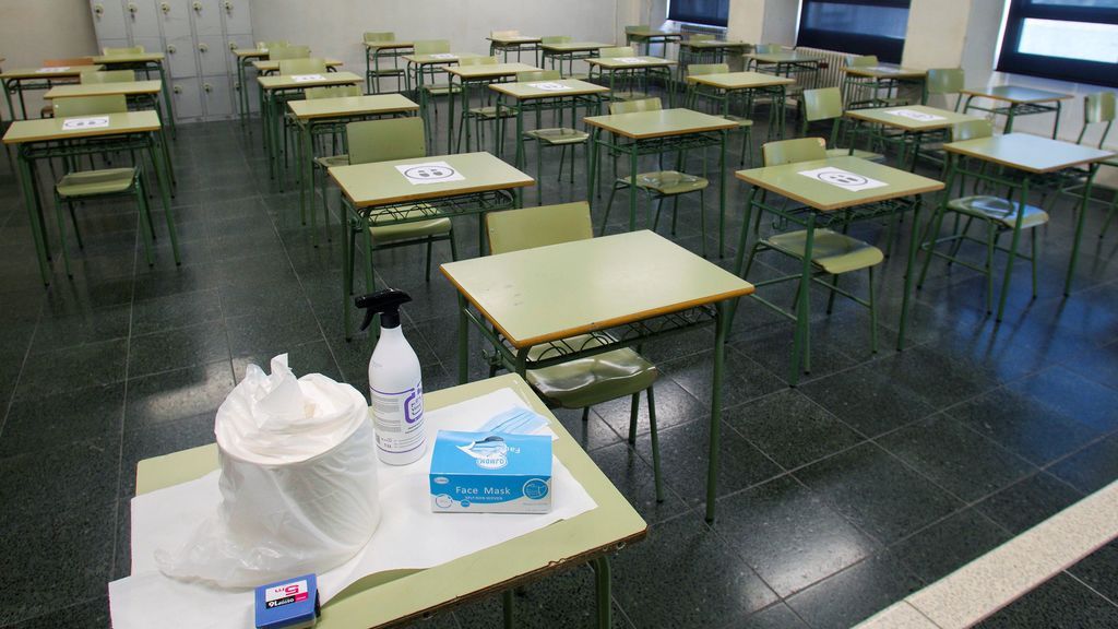 Los profesores irán a la huelga en Madrid para protestar por la falta de medidas anti-COVID Los profesores irán a la huelga en Madrid para protestar por la falta de medidas anti-COVID