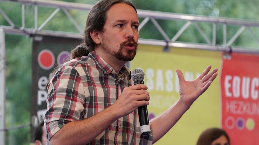 2013: Iglesias define los escraches como jarabe democrático