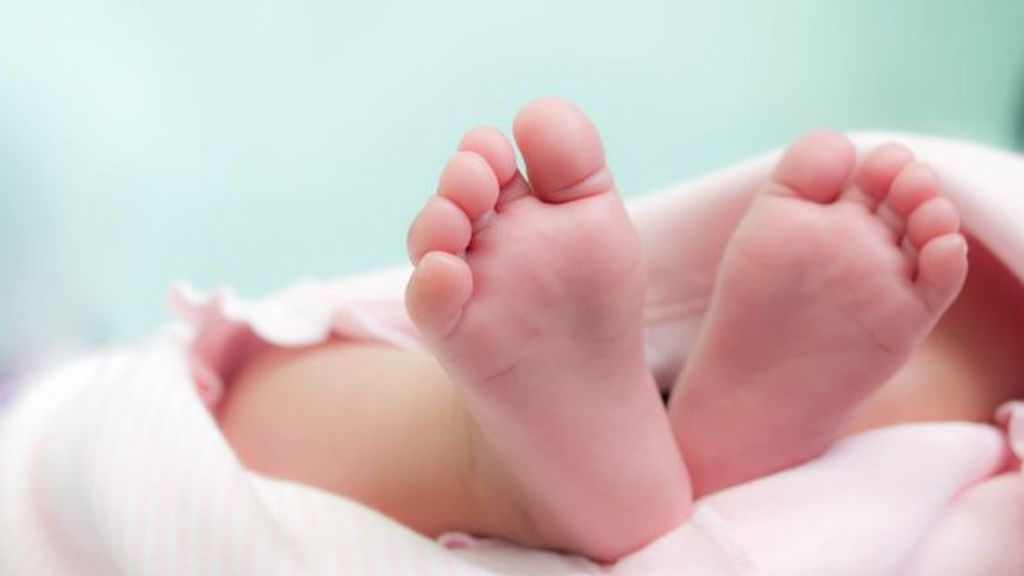 Muere una bebé de cuatro meses con coronavirus en Portugal Muere una bebé de cuatro meses con coronavirus en Portugal