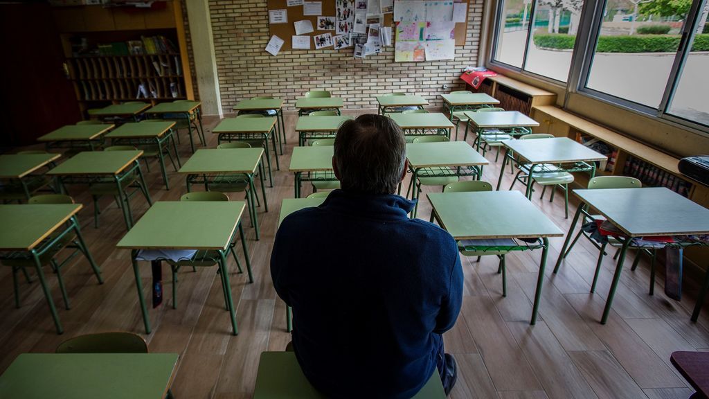 La alta tasa de contagio en España convierte en un riesgo la reapertura escolar