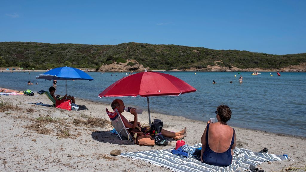 3201aee388542a32f0a4b28ec6e3d8d4b4fc1c35