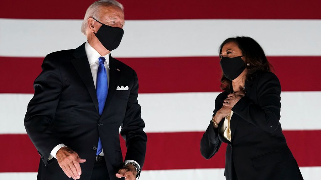 Biden asume su candidatura a la Casa Blanca afirmando que traerá "la luz" tras Trump Biden asume su candidatura a la Casa Blanca afirmando que traerá "la luz" tras Trump