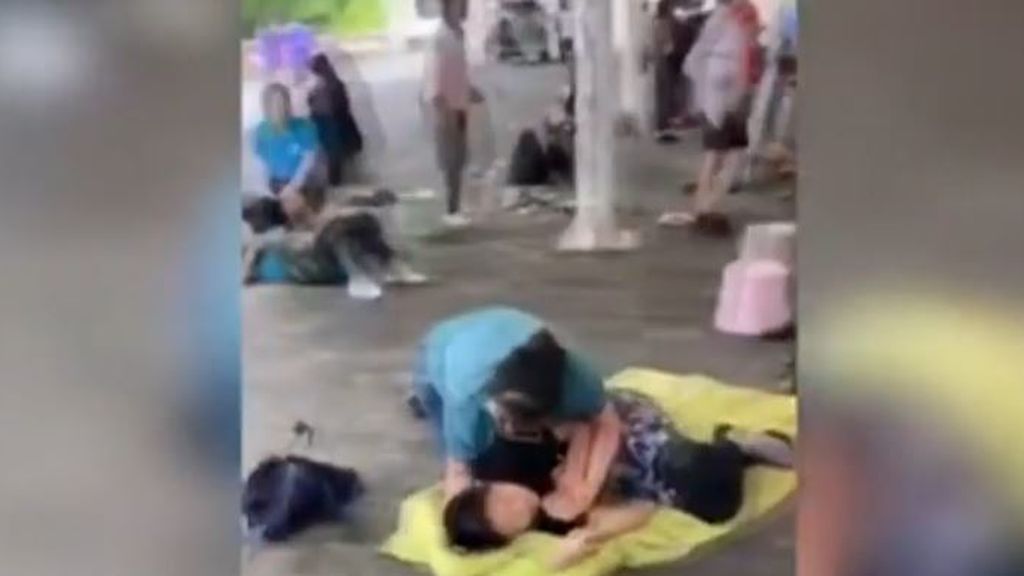Un turista muerto y varios heridos al caer por un tobogán en un parque de atracciones en China