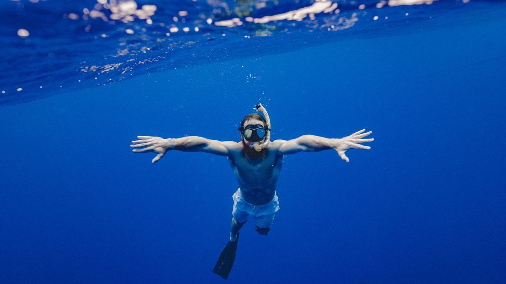 Consejos para practicar snorkel, un deporte con historia en la II Guerra Mundial