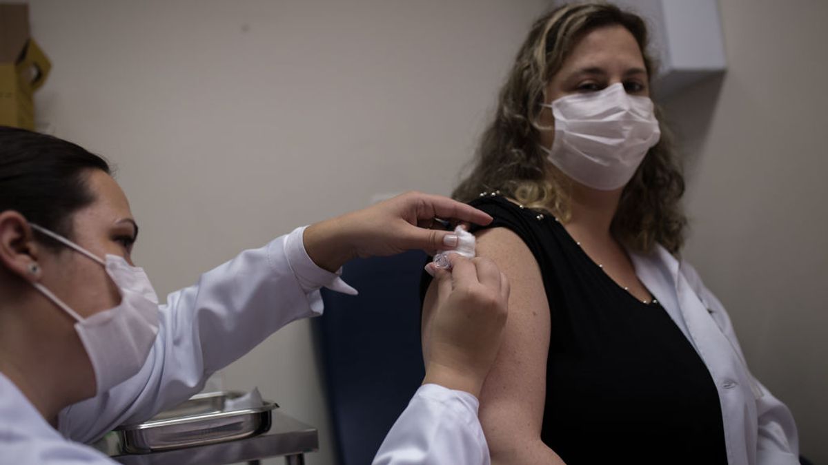 Los pediatras franceses piden vacunación masiva contra la gripe común Los pediatras franceses piden vacunación masiva contra la gripe común