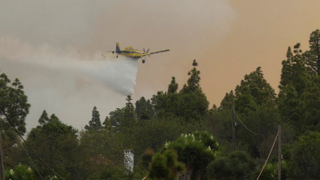 Prealertan a la población de Tijarafe y Puntagorda (La Palma) ante posibles evacuaciones por el fuego