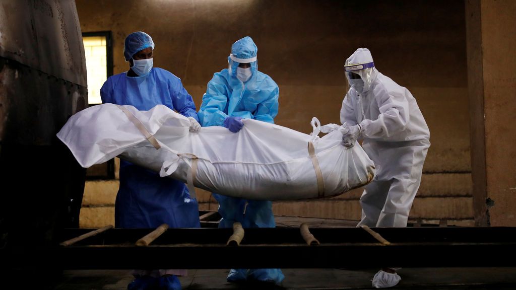 Las muertes por coronavirus superan las 800.000 en el mundo según la OMS Las muertes por coronavirus superan las 800.000 en el mundo según la OMS