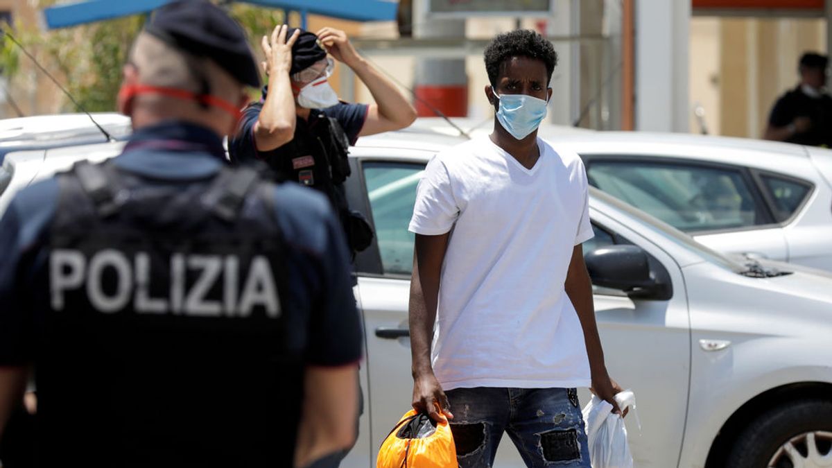 Sicilia ordena la salida inmediata de todos los inmigrantes de la isla Sicilia ordena la salida inmediata de todos los inmigrantes de la isla