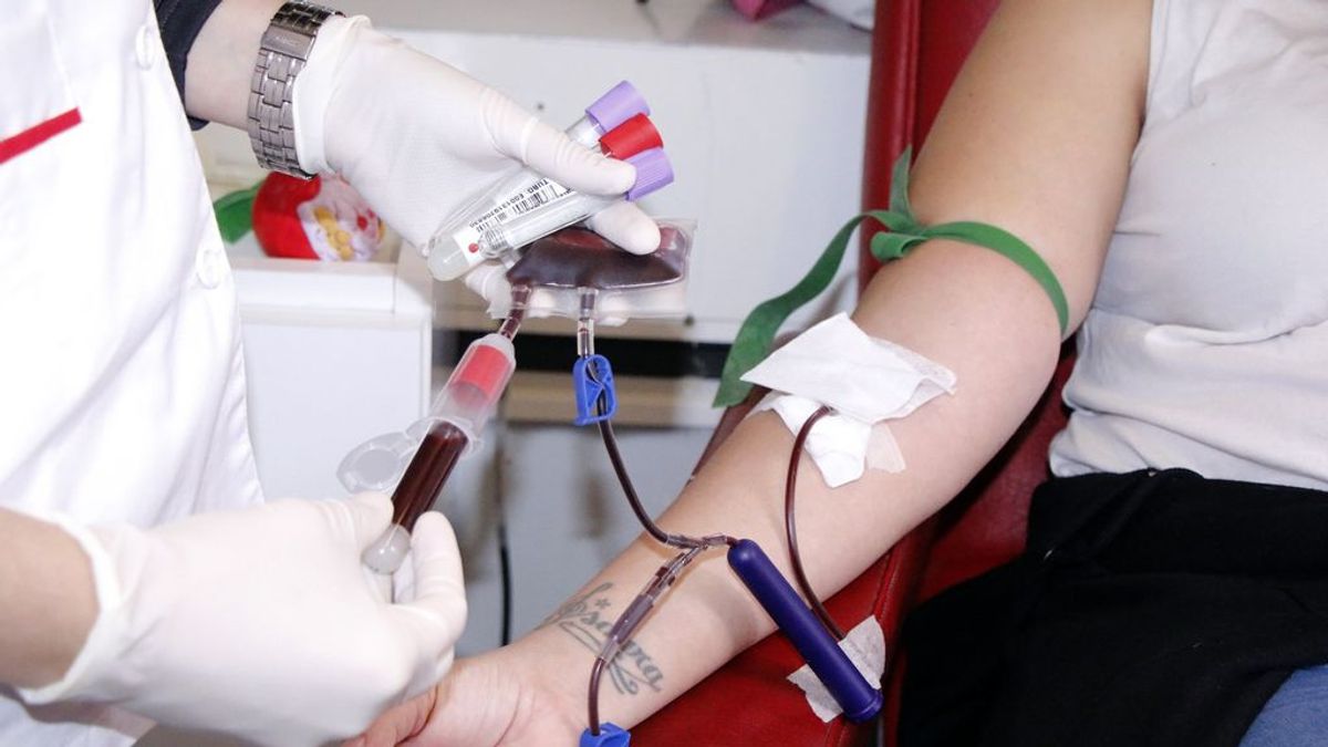 EEUU autoriza las transfusiones de plasma con anticuerpos a enfermos de COVID-19 EEUU autoriza las transfusiones de plasma con anticuerpos a enfermos de COVID-19