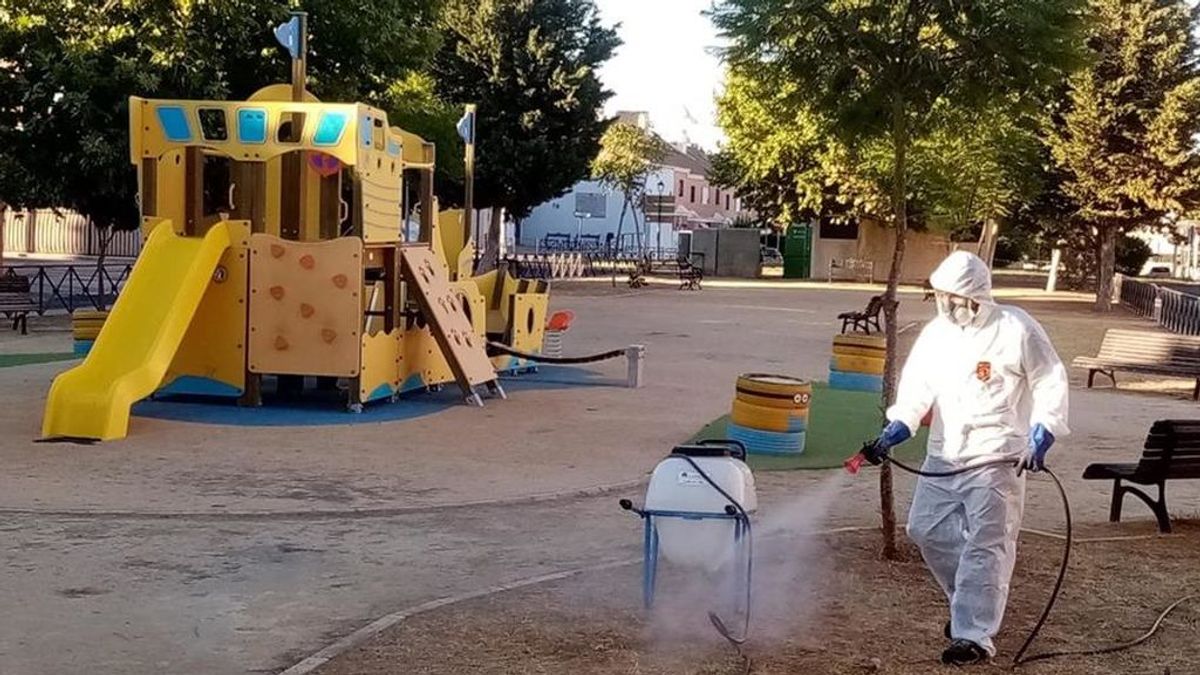 Aumentan a 42 los casos asociados al virus del Nilo, dos más que ayer, 18 pacientes ingresados Aumentan a 42 los casos asociados al virus del Nilo, dos más que ayer, 18 pacientes ingresados