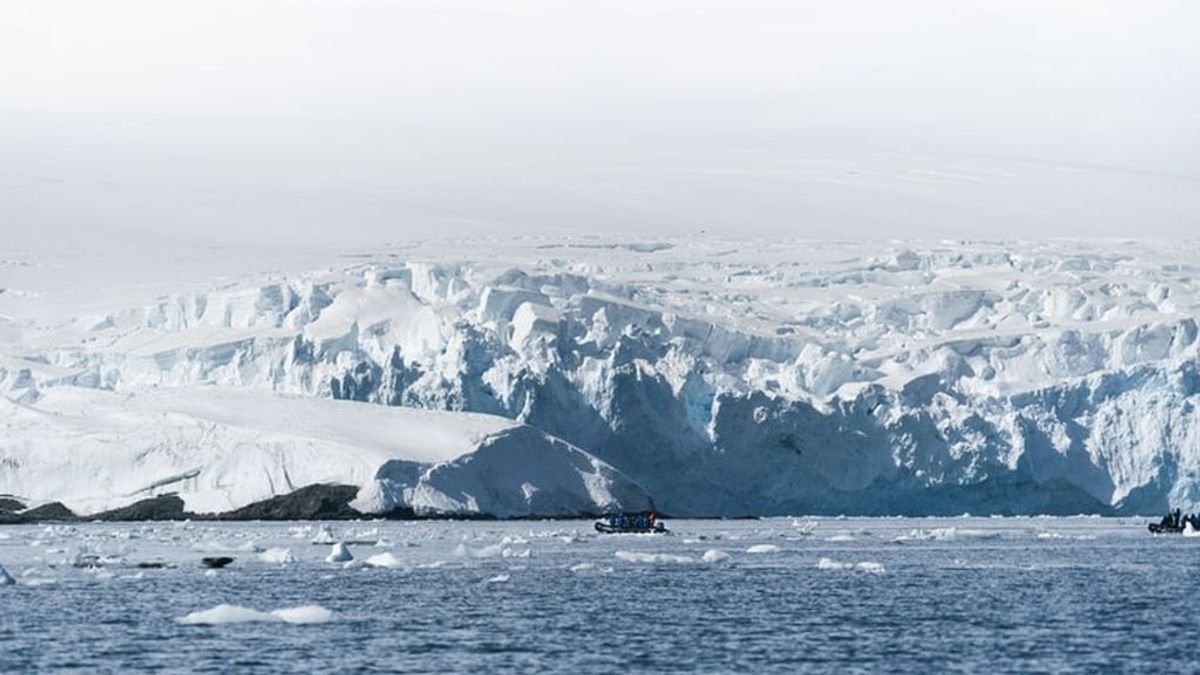 Un glaciar de la Antártida se derrite unos 16 metros por año, un récord de deshielo