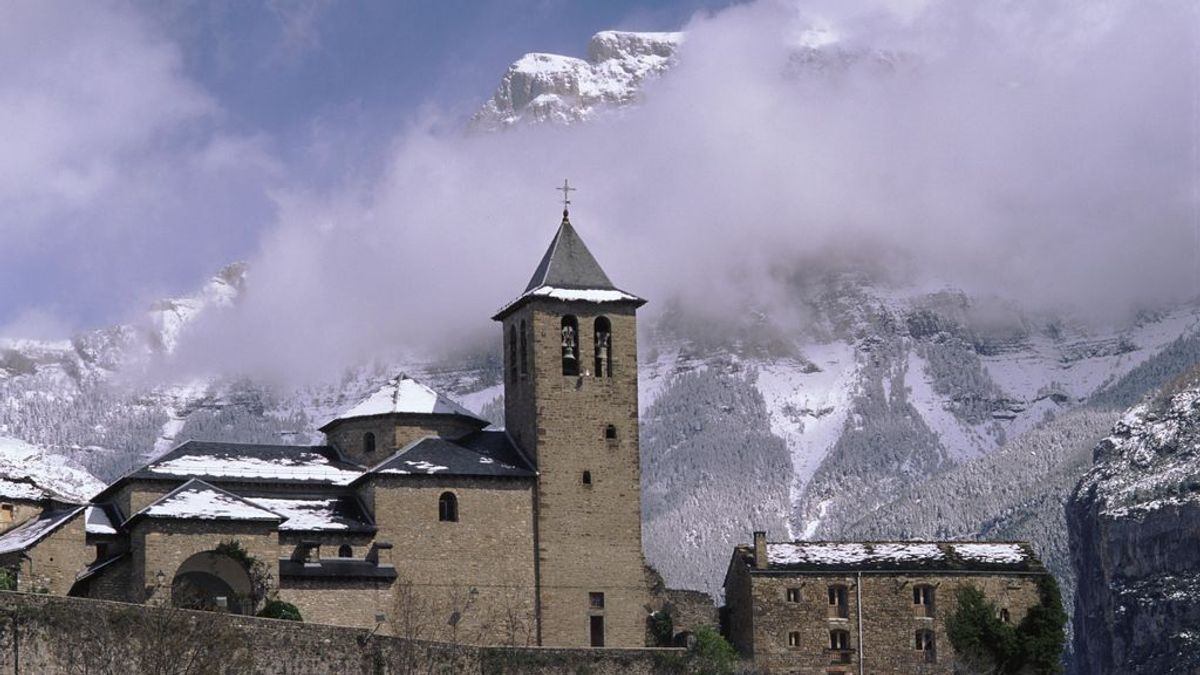 Menos de 10ºC nocturnos y posible nieve en Pirineos: agosto se despedirá otoñal