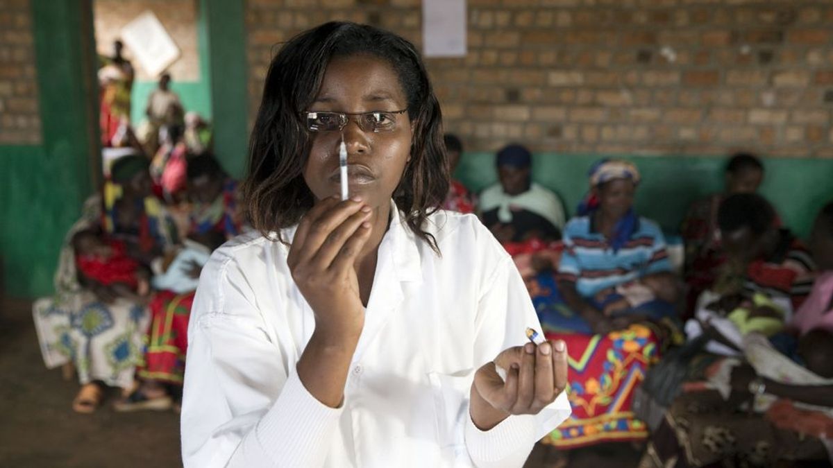 África erradica la polio gracias a la vacuna