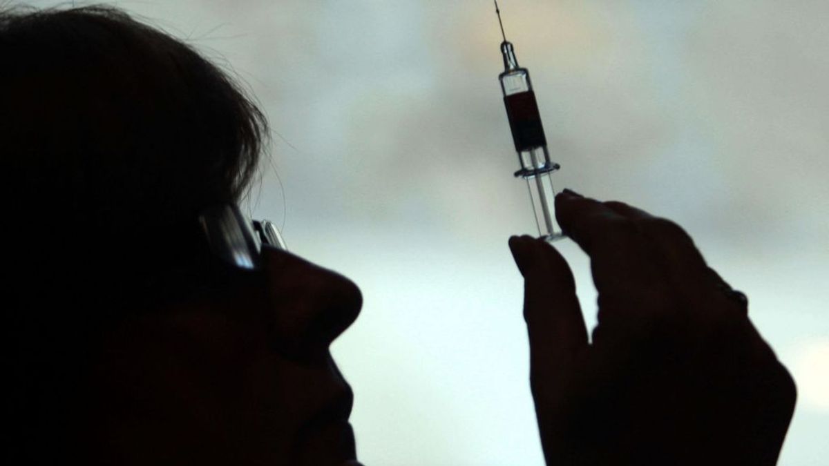 El 70 % de los españoles se vacunaría contra el coronavirus