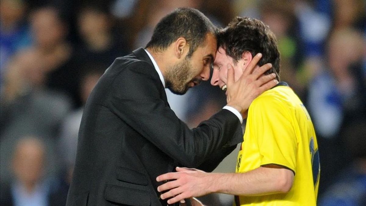 Messi exige blindar a Guardiola en el banquillo con un nuevo contrato para fichar por el City Messi exige blindar a Guardiola en el banquillo con un nuevo contrato para fichar por el City