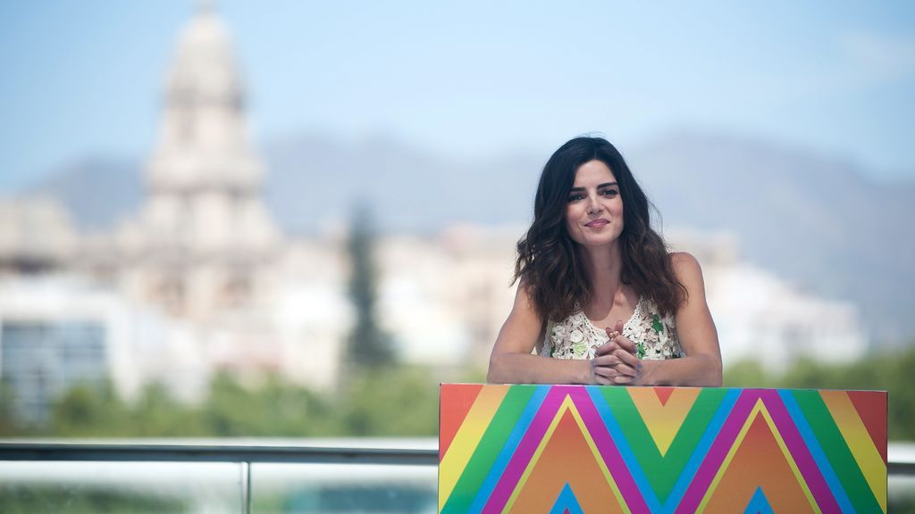 La actriz ha acudido al Festival de Málaga acompañada por su compañero Ernesto Alterio