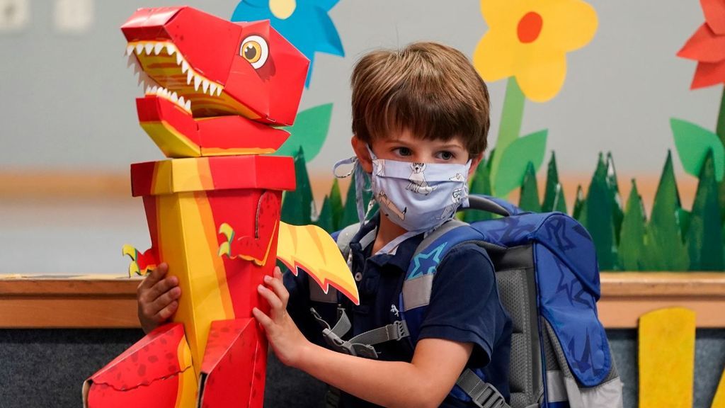 La OMS asume un inminente "y gran aumento" de casos de coronavirus por el inicio de las clases La OMS asume un inminente "y gran aumento" de casos de coronavirus por el inicio de las clases