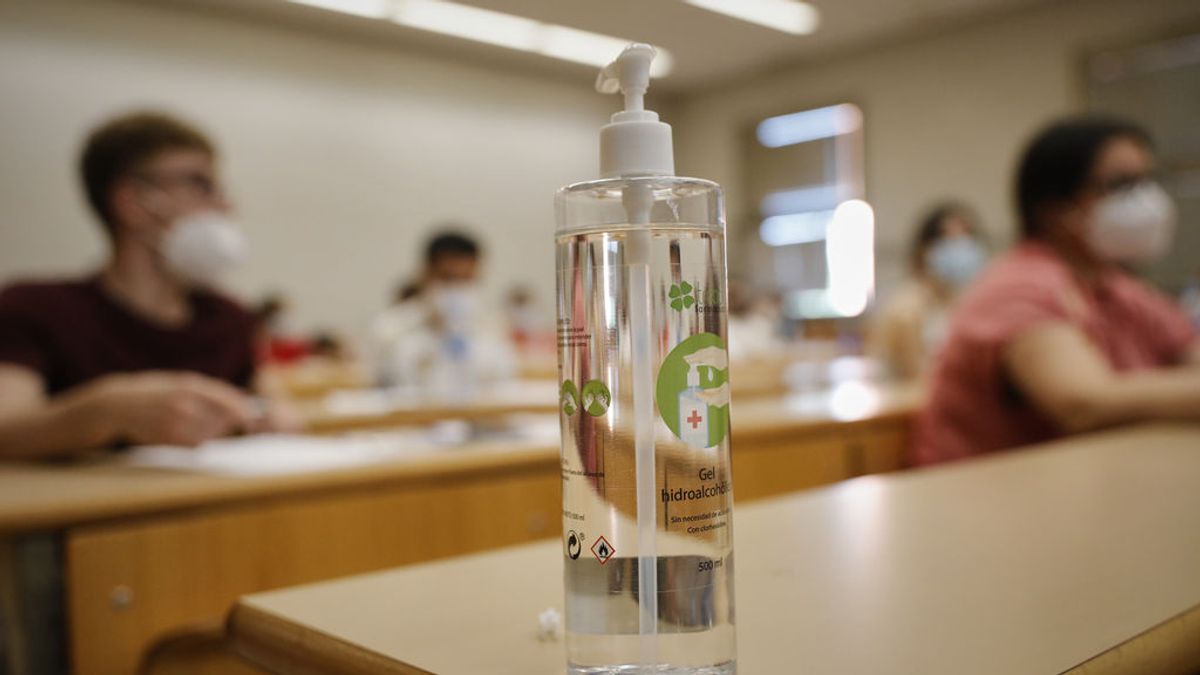 "Ya es tarde": docentes y padres muestran preocupación ante las medidas para la vuelta al cole "Ya es tarde": docentes y padres muestran preocupación ante las medidas para la vuelta al cole