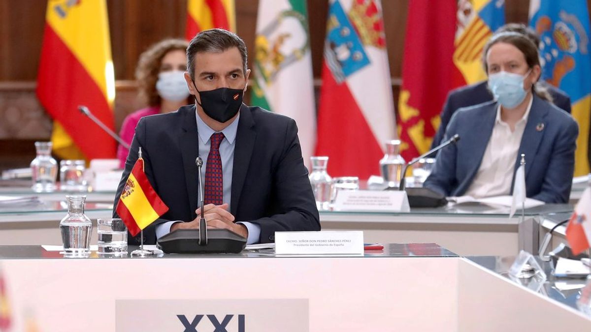 El Gobierno se reunirá telemática con los presidentes autonómicos el 4 de septiembre, por vía telemática El Gobierno se reunirá telemática con los presidentes autonómicos el 4 de septiembre, por vía telemática