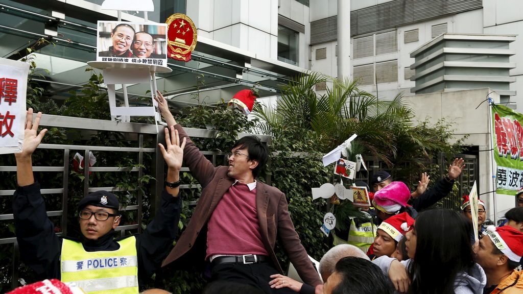 El presidente de la Asociación de Periodismo de Hong Kong denuncia detenciones indiscriminadas en HK El presidente de la Asociación de Periodismo de Hong Kong denuncia detenciones indiscriminadas en HK