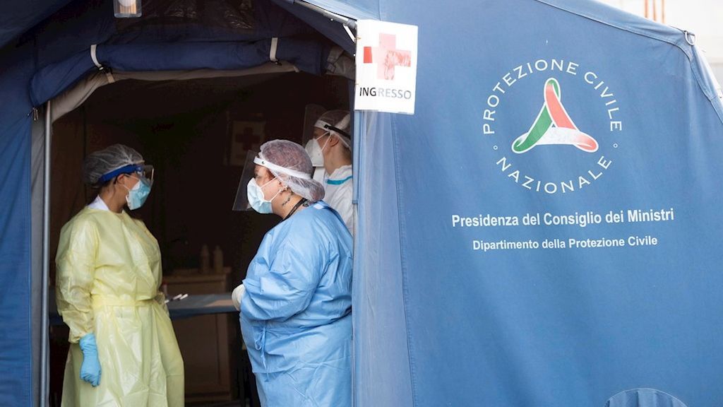 Italia registra 1.462 nuevos casos, nuevo máximo de contagios diarios desde principios de mayo Italia registra 1.462 nuevos casos, nuevo máximo de contagios diarios desde principios de mayo