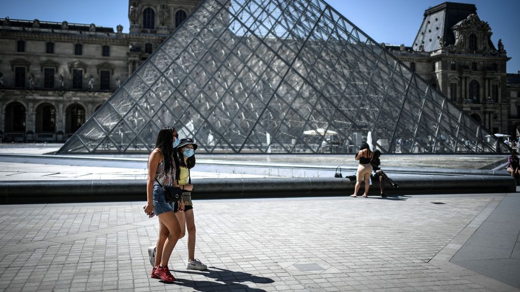 Continúa el aumento de casos de COVID-19 en Francia, con 5.413 más en un día Continúa el aumento de casos de COVID-19 en Francia, con 5.413 más en un día