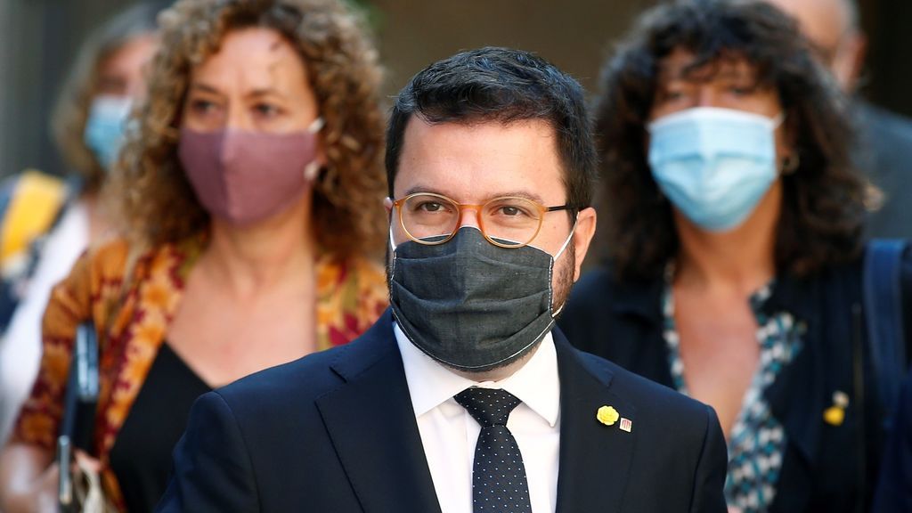 ERC avisa a Sánchez e Iglesias que deben escoger entre encarar la crisis desde la izquierda o con Ciudadanos ERC avisa a Sánchez e Iglesias que deben escoger entre encarar la crisis desde la izquierda o con Ciudadanos