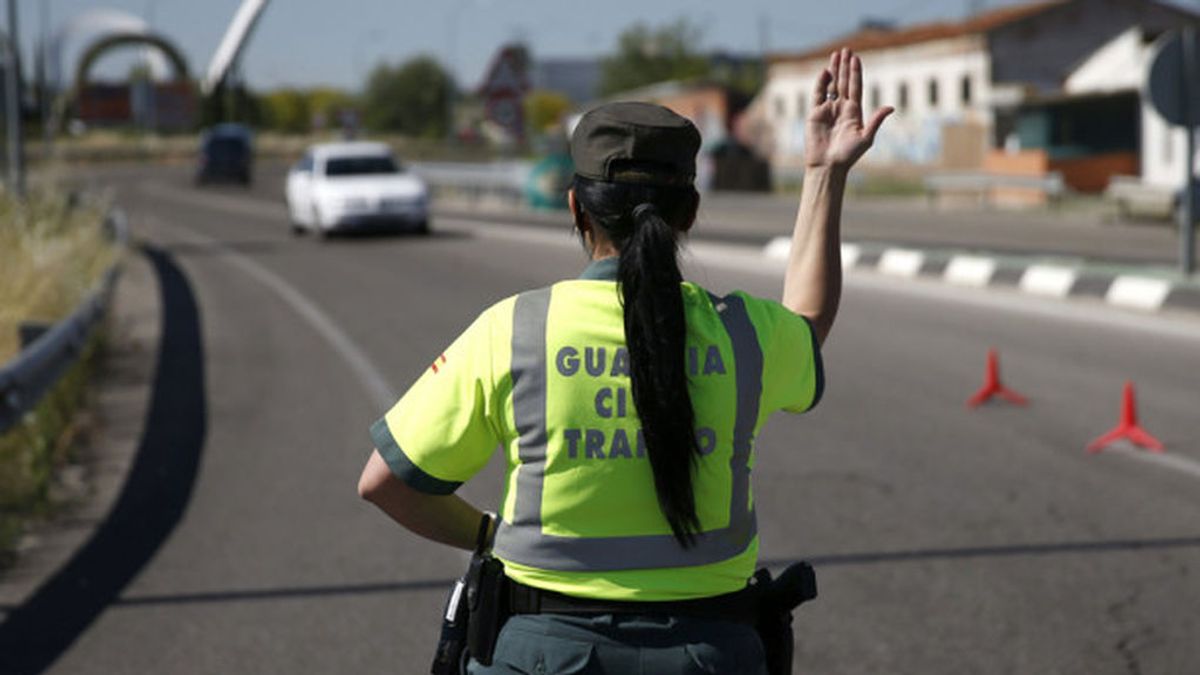 Una mujer fallecida tras chocar un kamikaze contra otros dos coches en la A-92 (Granada)