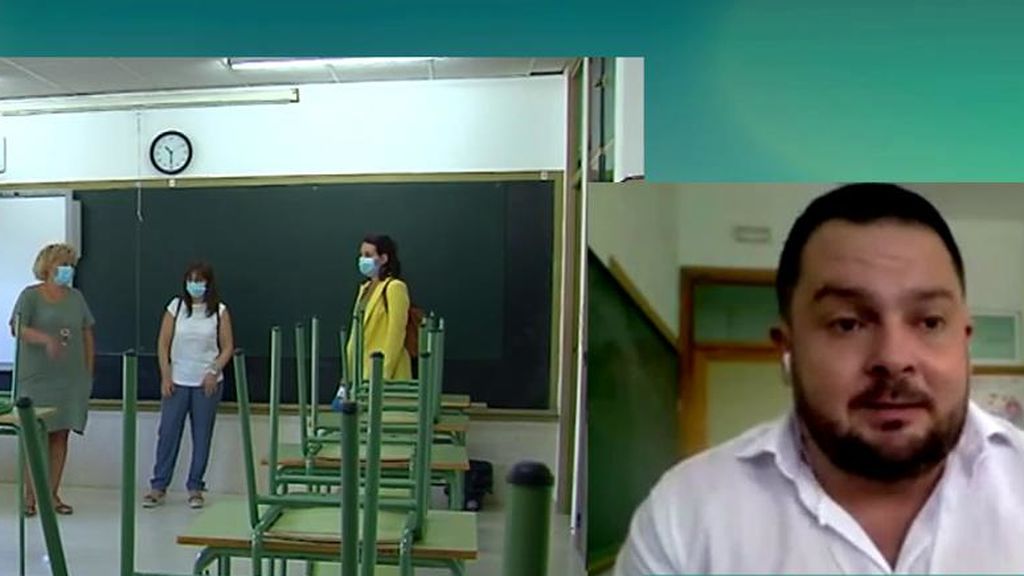 Alcalde de El Rubio, tras invertir en mamparas para colegios: "Vamos a ponérselo difícil al virus"