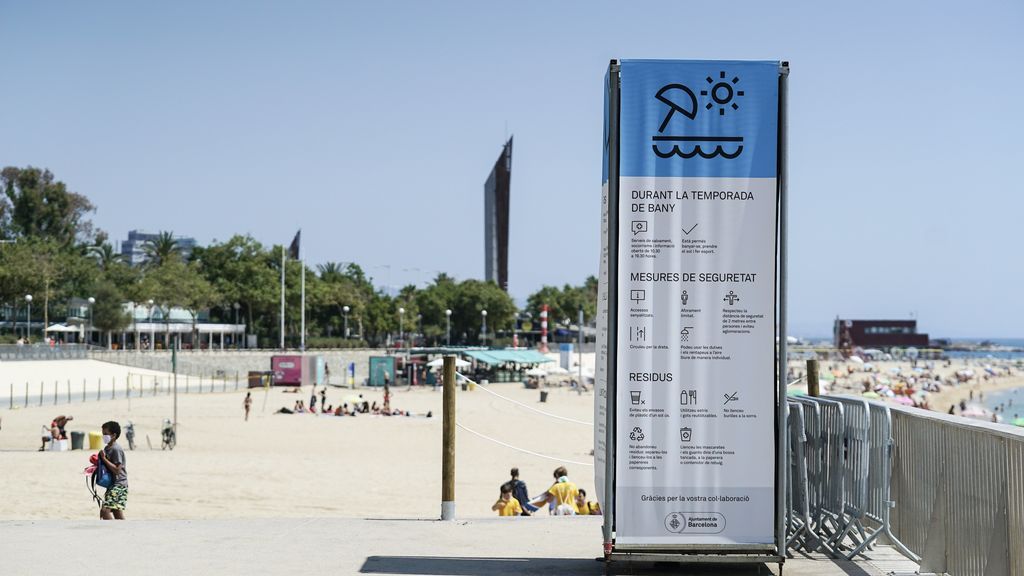 playa barcelona @bcn_bombers playa barcelona @bcn_bombers