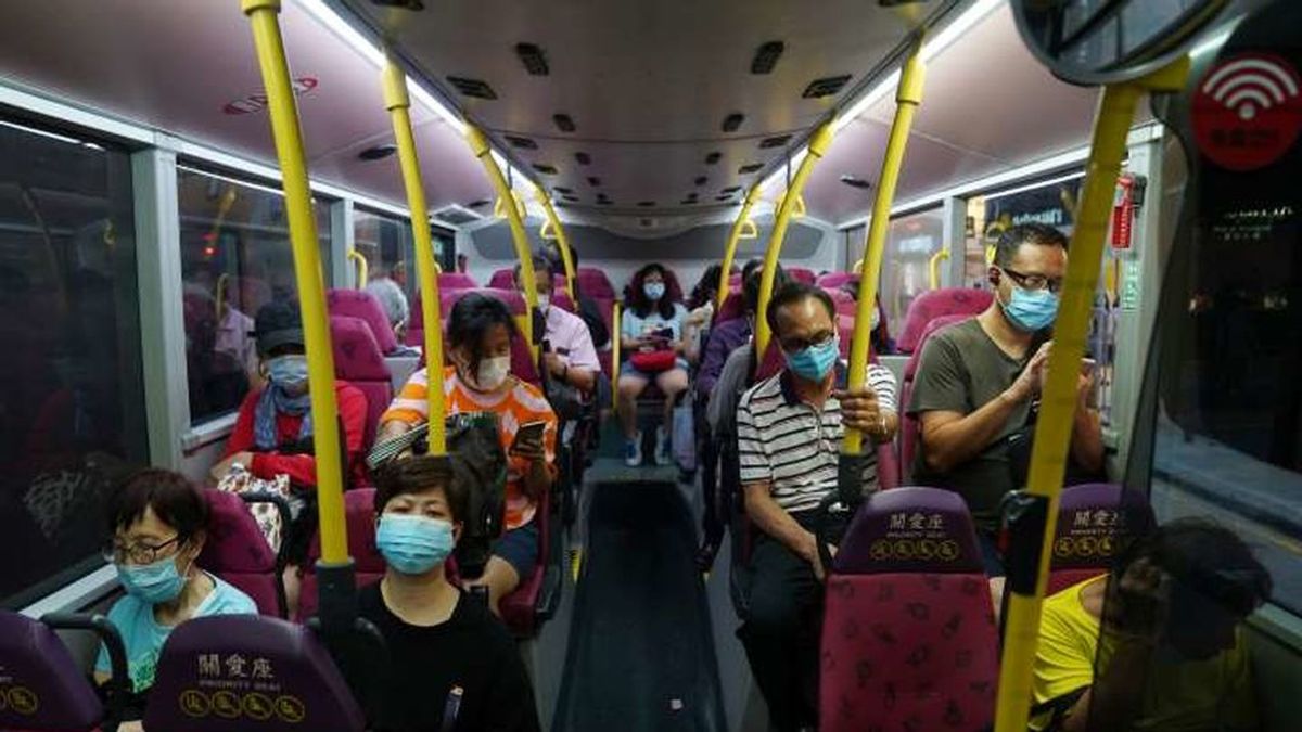 El coronavirus podría propagarse a través del aire acondicionado de los autobuses, advierten desde China