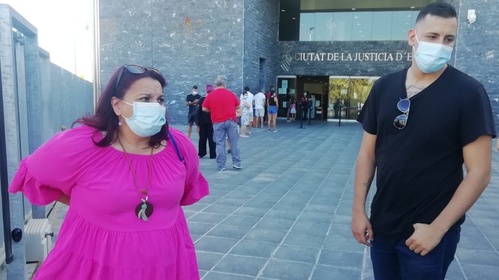 Felix, padre del niño asesinado por su madre en Elche: "Es inhumano lo que hicieron con mi hijo de dos años" Felix, padre del niño asesinado por su madre en Elche: "Es inhumano lo que hicieron con mi hijo de dos años"