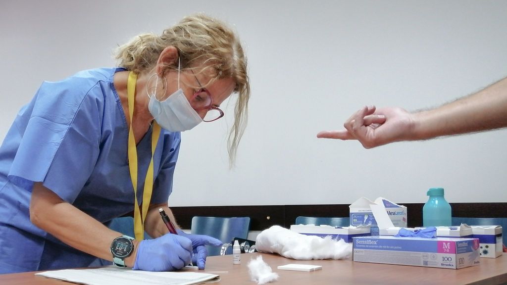 España sube a 2.731 casos de coronavirus y 58 muertos en las últimas 24 horas España sube a 2.731 casos de coronavirus y 58 muertos en las últimas 24 horas