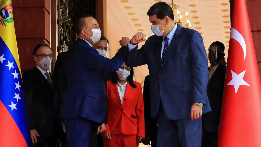 Maduro dice que los indultos buscan el "diálogo" Maduro dice que los indultos buscan el "diálogo"